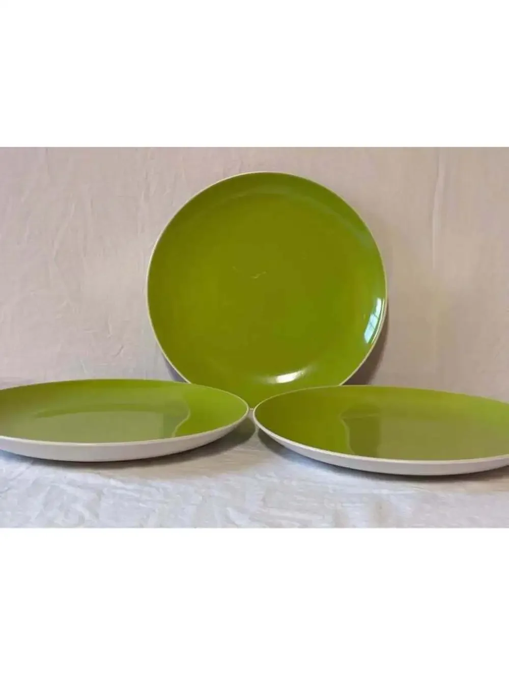 Crate & Barrel Max Green Dinner Plates - Set of 3